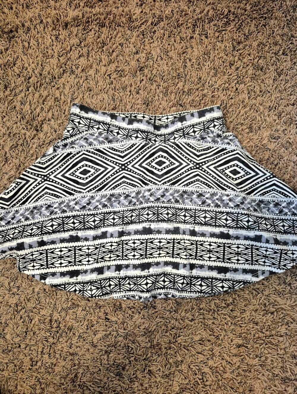 Place Black and White Geometric Circle Skort Girl's Size M 7/8
